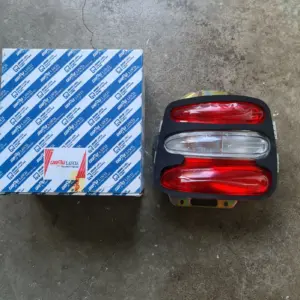Fanalino posteriore sinistro ORIGINALE per Fiat Brava.