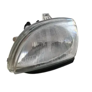 Faro sinistro Fiat SEICENTO con motore elettrico.