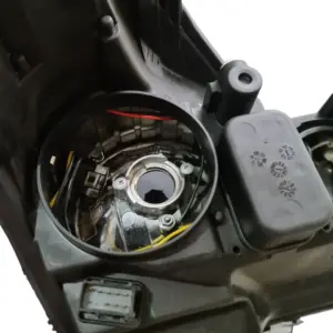 Faro sinistro per Opel ASTRA H.