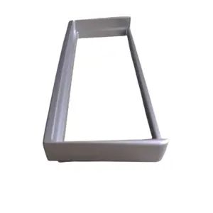 Mascherina autoradio per Alfa Romeo 156  dal  2002.