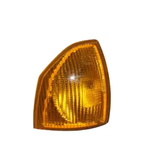 Fanalino anteriore destro per ALFA  ROMEO  33 dal 1983 al 1989.