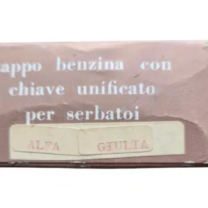 Tappo serbatoio carburante per Alfa  Romeo   GIULIA  anni  60 e 70.