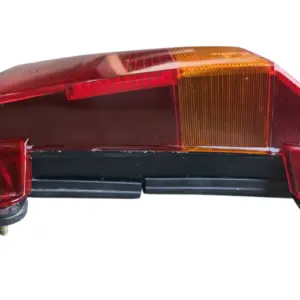 Gruppo ottico  posteriore sinistro per Citroen AX dal 1986 al 1997.